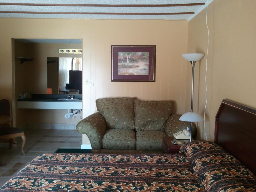 Holiday Motel Hugo Habitación foto